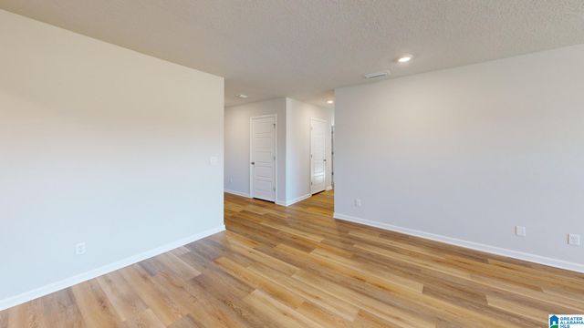 213 MILL POINT CIRCLE, Calera, AL 35040