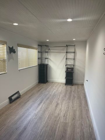 19823 NW 64th Place, Hialeah, FL 33015