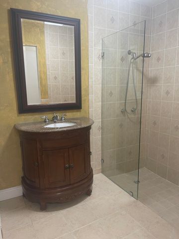 19823 NW 64th Place, Hialeah, FL 33015
