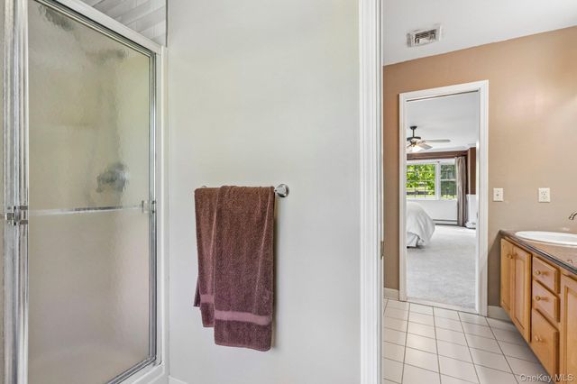 33 Sutherland Drive, Highland Mills, NY 10930