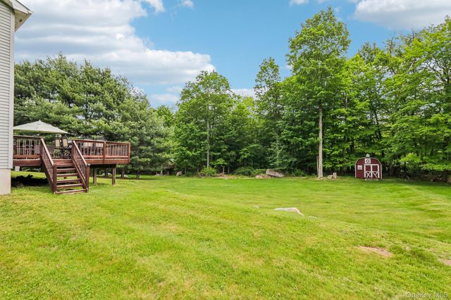 33 Sutherland Drive, Highland Mills, NY 10930