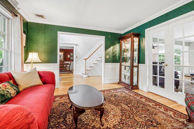 33 Sutherland Drive, Highland Mills, NY 10930