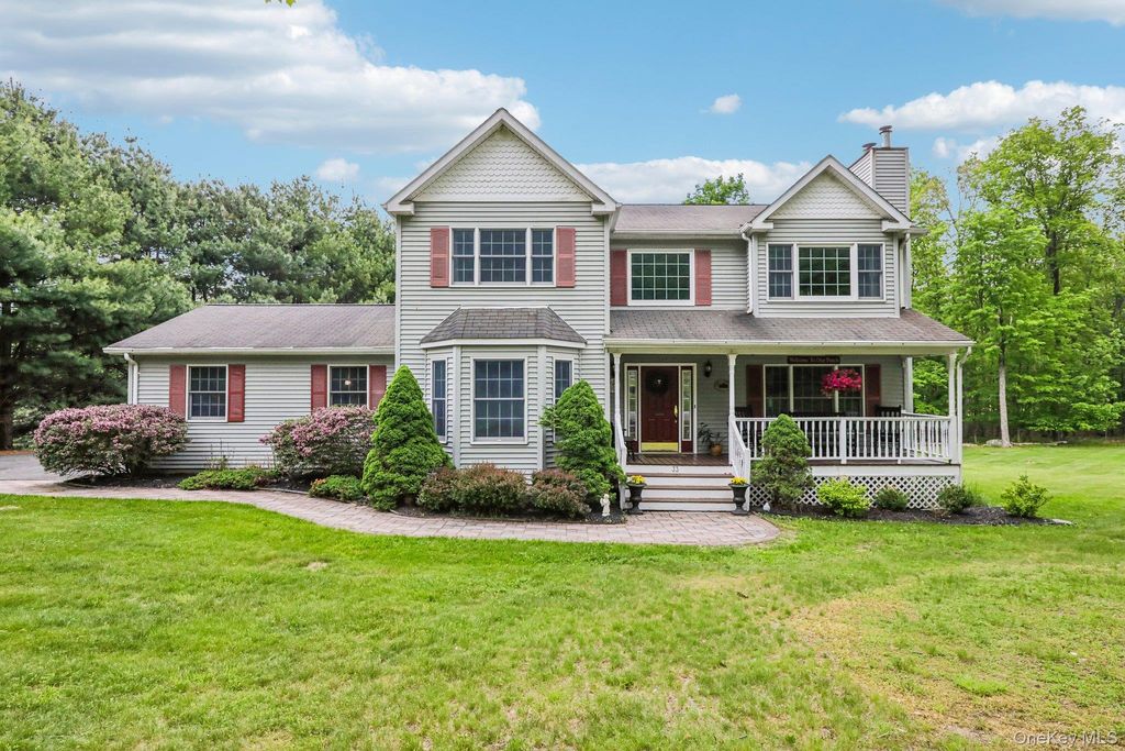 33 Sutherland Drive, Highland Mills, NY 10930