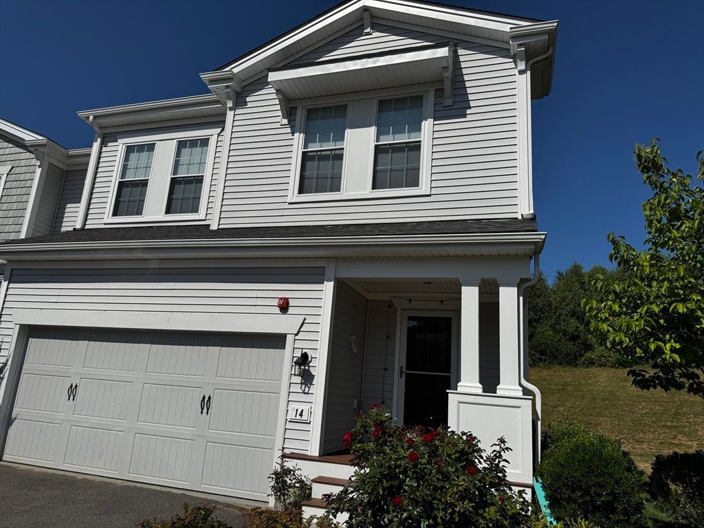 14 Holly Trl 14, Hopkinton, MA 01748