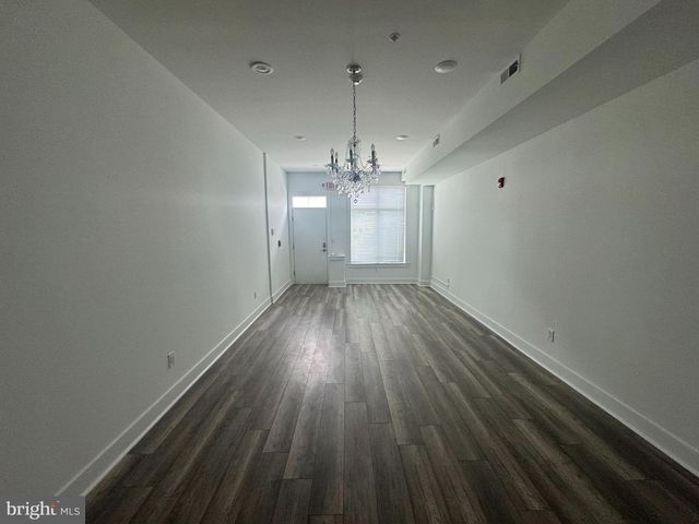 2208 RIDGE AVE, Philadelphia, PA 19121