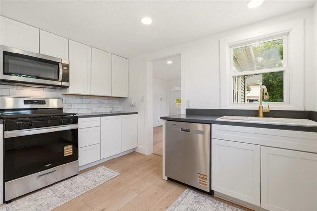 706 E Burgess Street, Mount Vernon, OH 43050