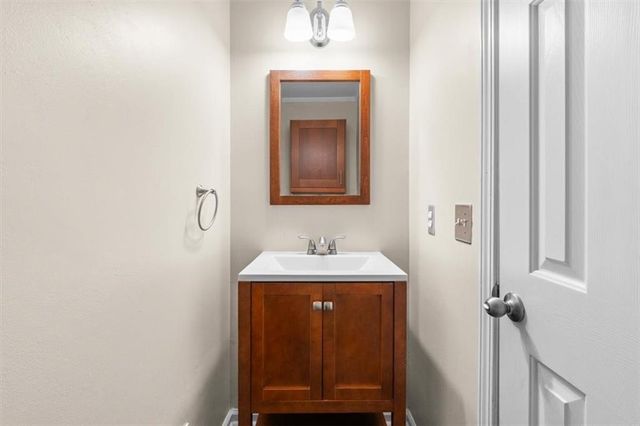 877 Bramlett Way, Powder Springs, GA 30127