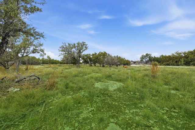 740 Hillcrest TRL, Spring Branch, TX 78070