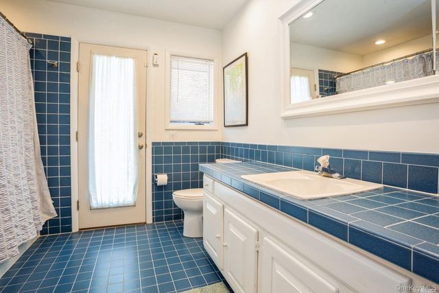 70 Jagger Lane, Westhampton, NY 11977