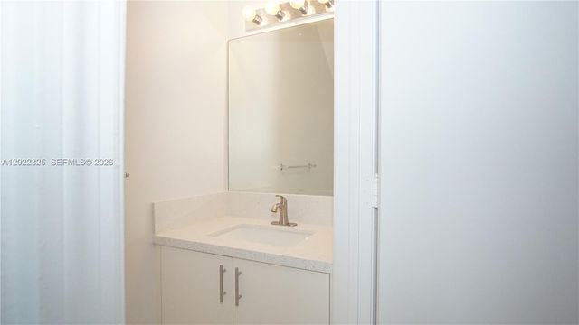 1868 Salerno Cir 1868, Weston, FL 33327