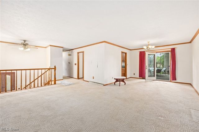 5520 Apple Ridge Circle, Clinton, OH 44216