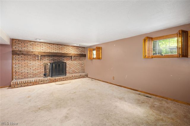5520 Apple Ridge Circle, Clinton, OH 44216