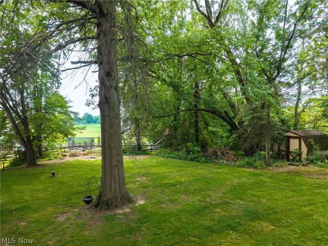 5520 Apple Ridge Circle, Clinton, OH 44216