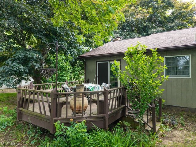 5520 Apple Ridge Circle, Clinton, OH 44216