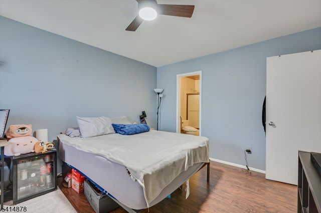 70 Avebury Pl, Franklin Twp., NJ 08873