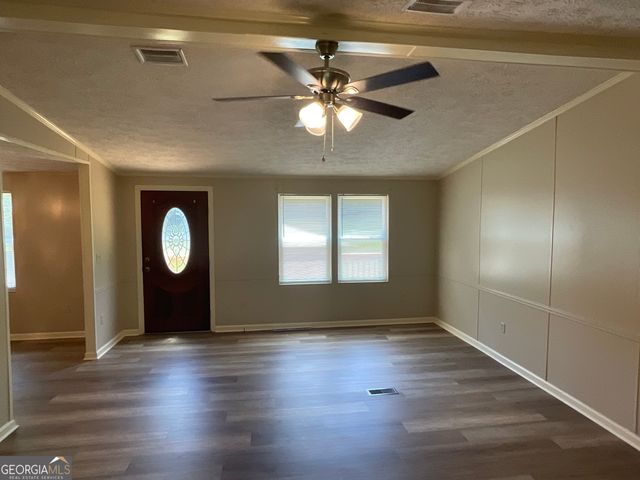 2271 Davis Academy Road, Rutledge, GA 30663