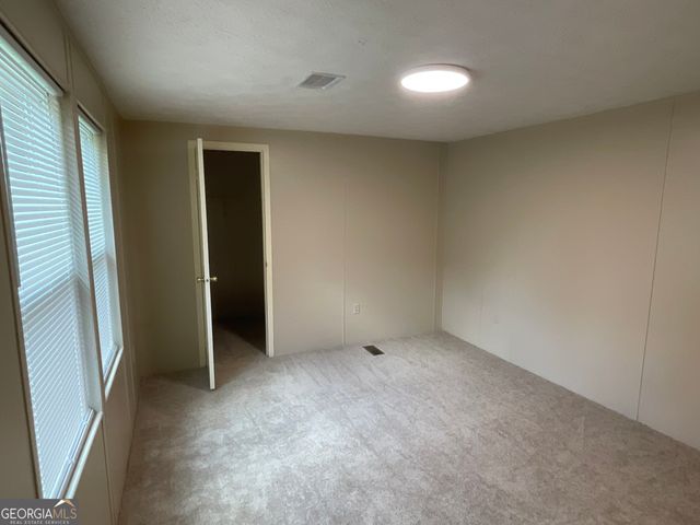 2271 Davis Academy Road, Rutledge, GA 30663