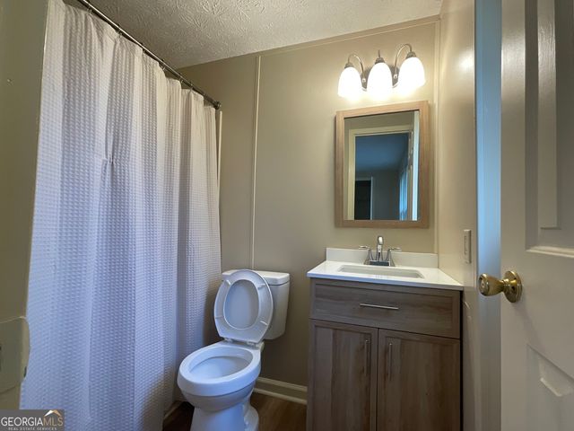 2271 Davis Academy Road, Rutledge, GA 30663