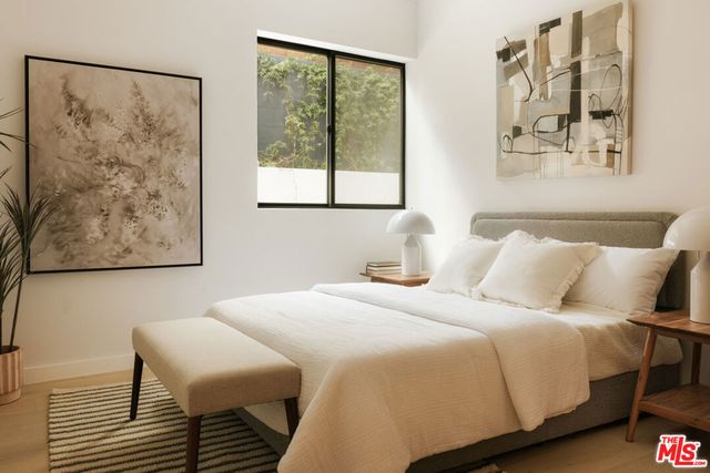 2919 Waverly Drive 105, Los Angeles, CA 90039