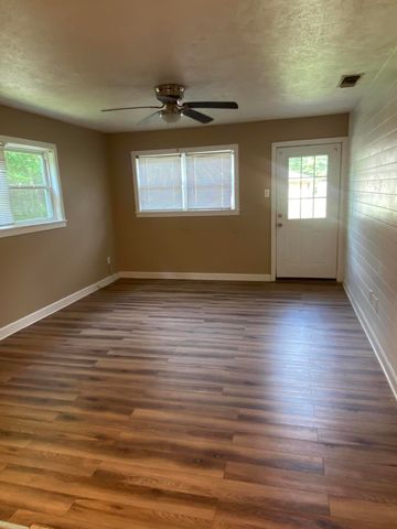 246 Church St, Deridder, LA 70634