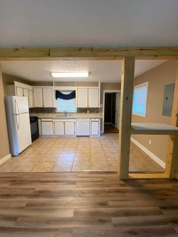 246 Church St, Deridder, LA 70634