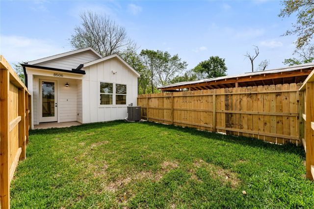 8506 Wileyvale Road A, Houston, TX 77016