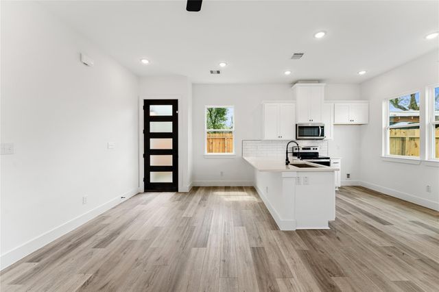 8506 Wileyvale Road A, Houston, TX 77016