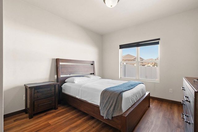 517 PEBBLESTONE CIRCLE, Hobart, WI 54155