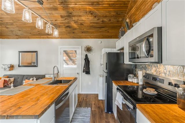 601 Santa Fe Street, Carrollton, MO 64633