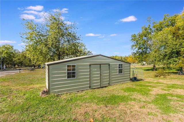 601 Santa Fe Street, Carrollton, MO 64633