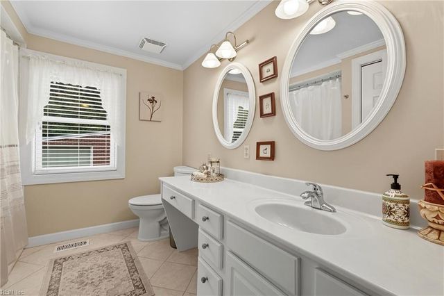 5809 Beechwalk DR, Virginia Beach, VA 23464