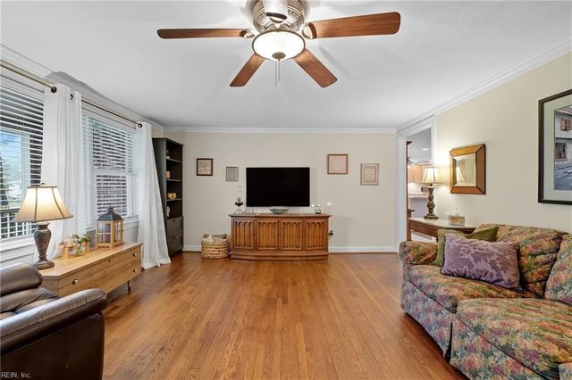 5809 Beechwalk DR, Virginia Beach, VA 23464