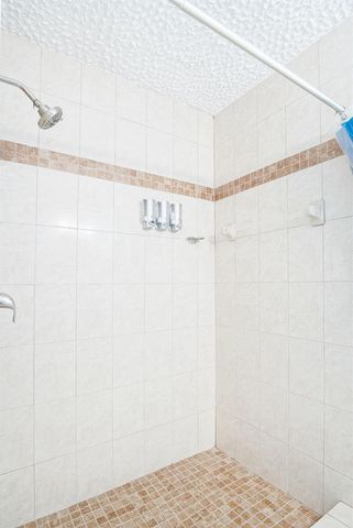 2902 Essex Drive, Fort Pierce, FL 34946