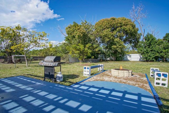 2902 Essex Drive, Fort Pierce, FL 34946