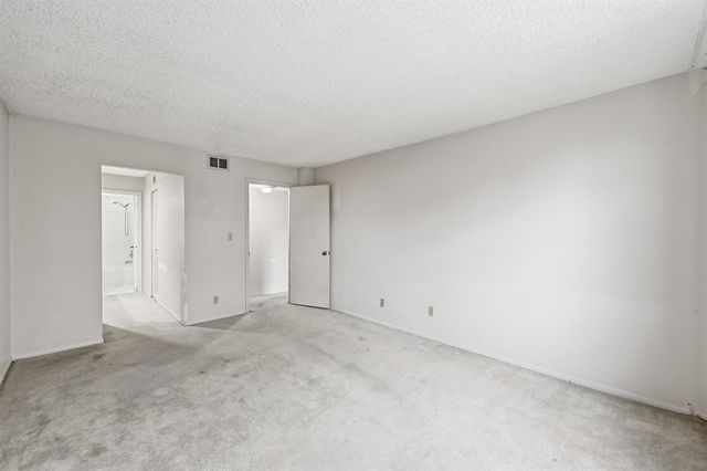 6195 Rock Island Road 210, Tamarac, FL 33319