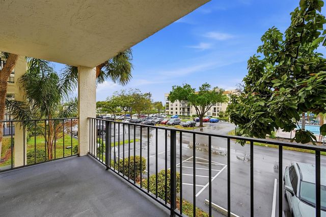 6195 Rock Island Road 210, Tamarac, FL 33319