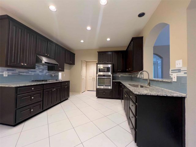 8628 Forest Glen Drive, Irving, TX 75063