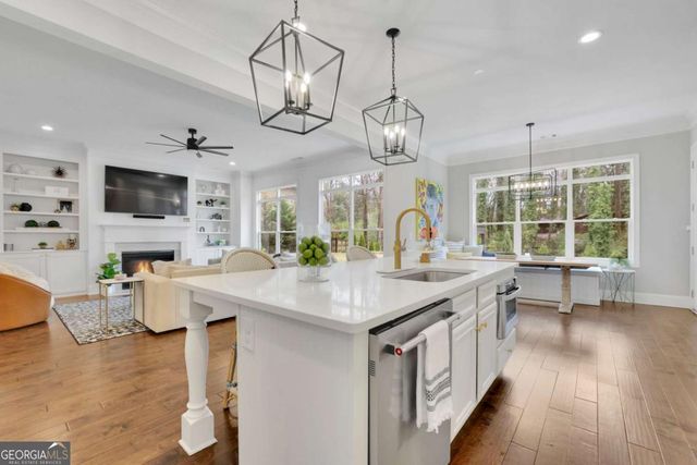 5849 Long Island Drive NW, Atlanta, GA 30328