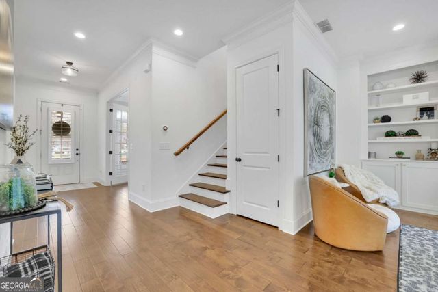 5849 Long Island Drive NW, Atlanta, GA 30328