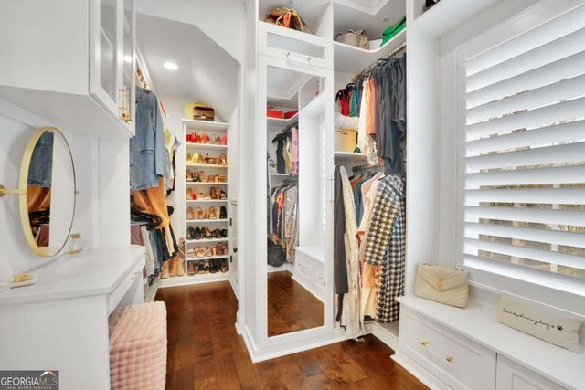 5849 Long Island Drive NW, Atlanta, GA 30328