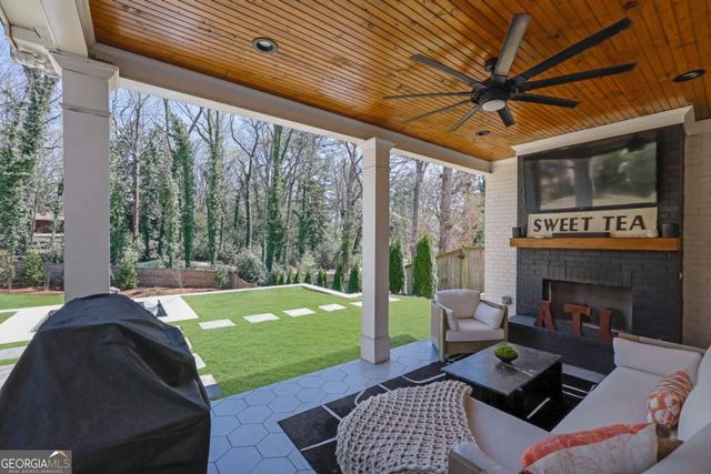 5849 Long Island Drive NW, Atlanta, GA 30328