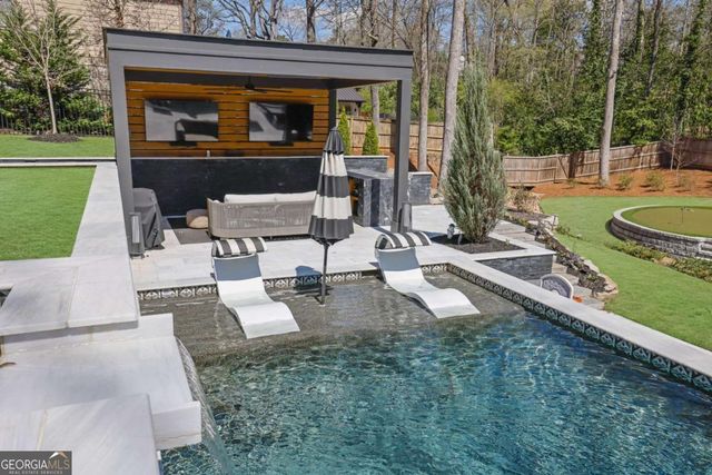 5849 Long Island Drive NW, Atlanta, GA 30328