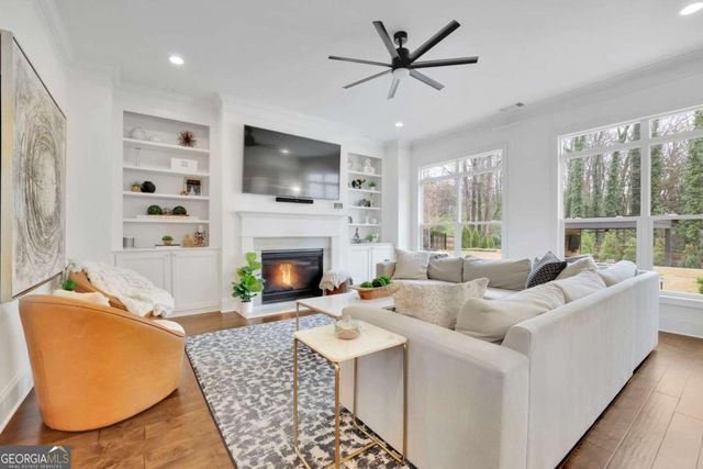 5849 Long Island Drive NW, Atlanta, GA 30328