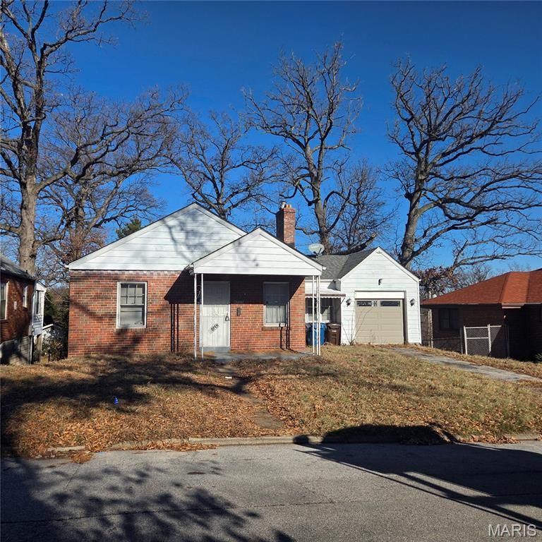 6725 Maryellen Street, Northwoods, MO 63121