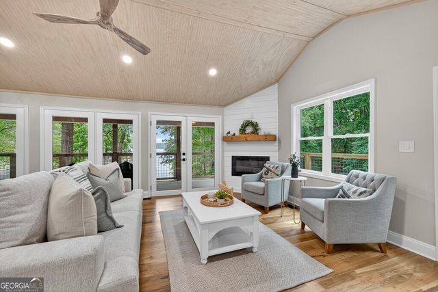 291 Power Point Road NE, Milledgeville, GA 31061