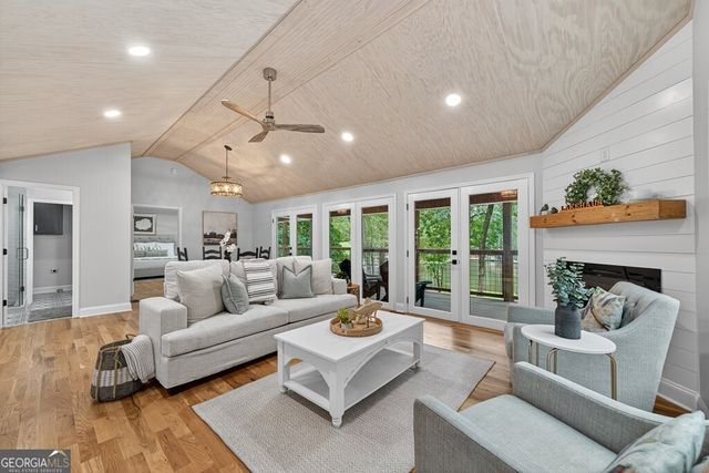 291 Power Point Road NE, Milledgeville, GA 31061