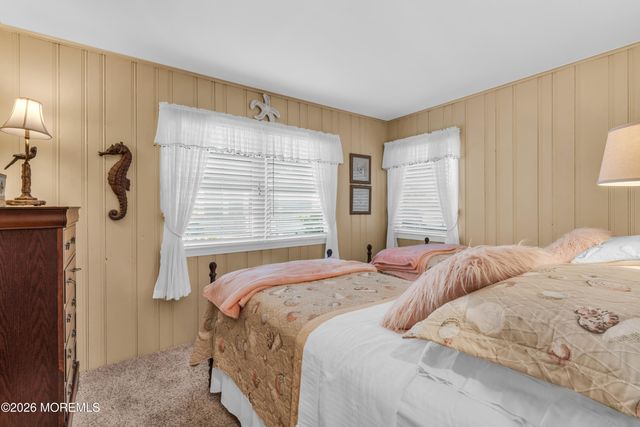 22 Dickman Drive, Lavallette, NJ 08735