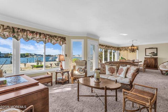 22 Dickman Drive, Lavallette, NJ 08735