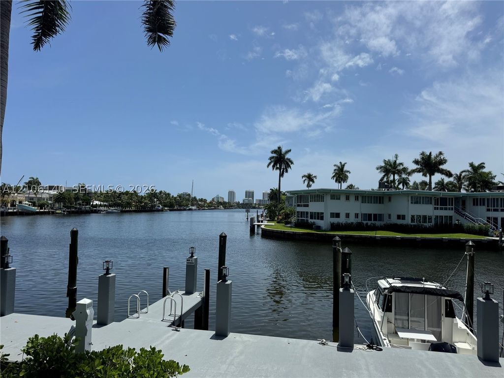 508 Hendricks Isle 3, Fort Lauderdale, FL 33301