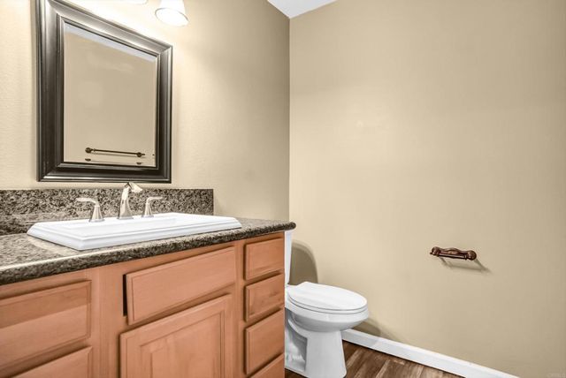 1887 Montgomery Avenue, Ventura, CA 93004